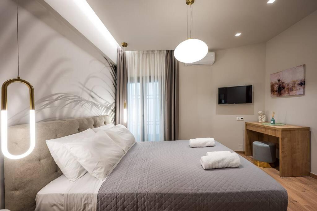 Amalia'S Luxury Apartment 2 Iraklion Buitenkant foto