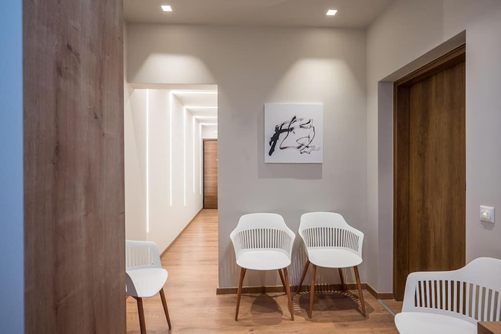 Amalia'S Luxury Apartment 2 Iraklion Buitenkant foto
