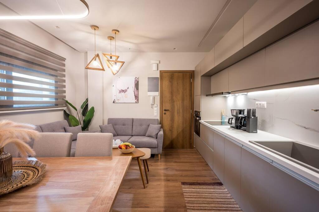 Amalia'S Luxury Apartment 2 Iraklion Buitenkant foto